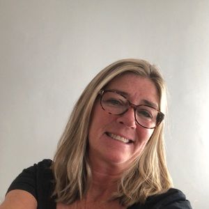 Meet your Posher, Tania